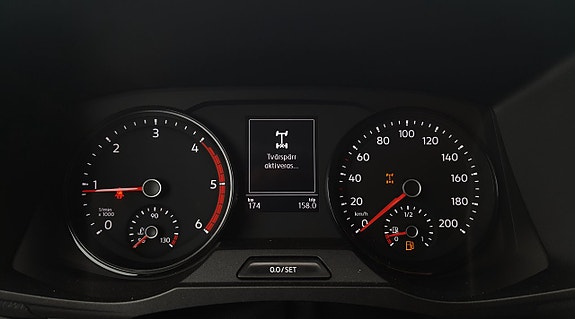 Volkswagen Crafter 17 of 26
