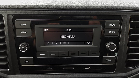 Volkswagen Crafter 14 of 26