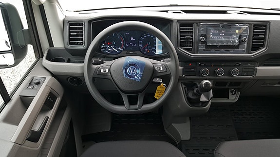 Volkswagen Crafter 5 of 26