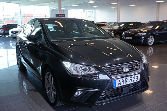 Seat Ibiza 5 of 15