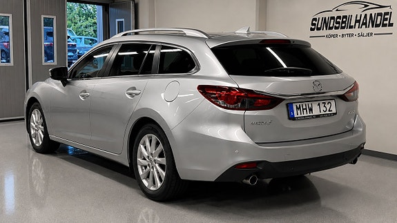 Mazda 6 4 of 19
