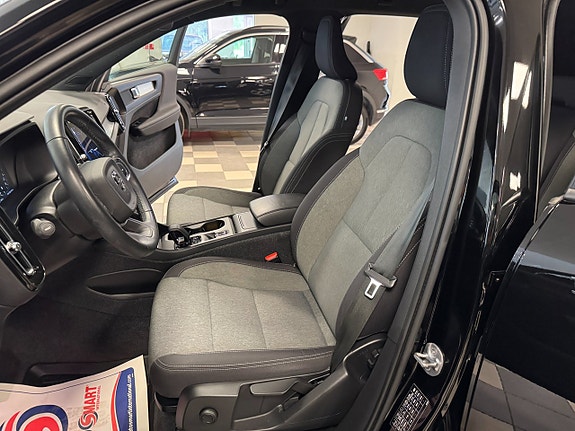 Volvo XC40 18 of 19