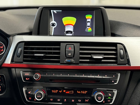 BMW 320d 21 of 25