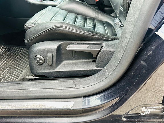 Volkswagen Passat 5 of 22