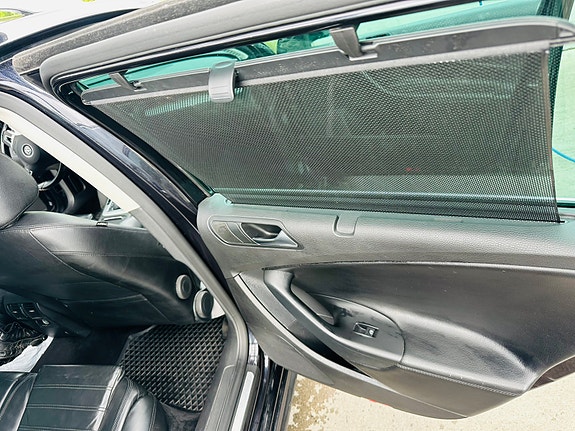 Volkswagen Passat 8 of 22