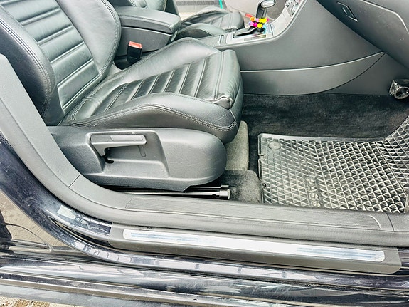 Volkswagen Passat 6 of 22