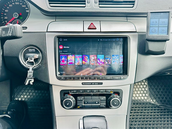 Volkswagen Passat 18 of 22