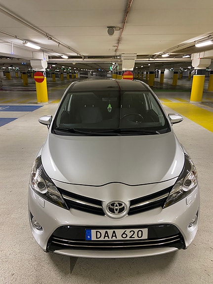 Toyota Verso 7 of 30