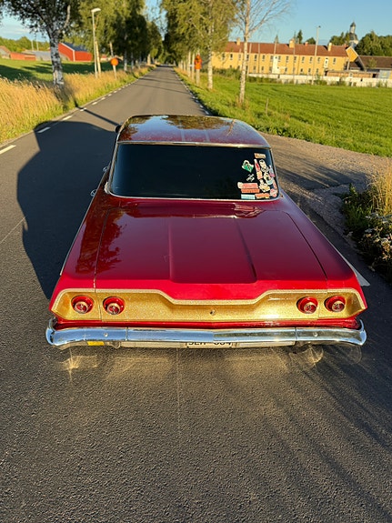 Chevrolet Biscayne 5 of 12