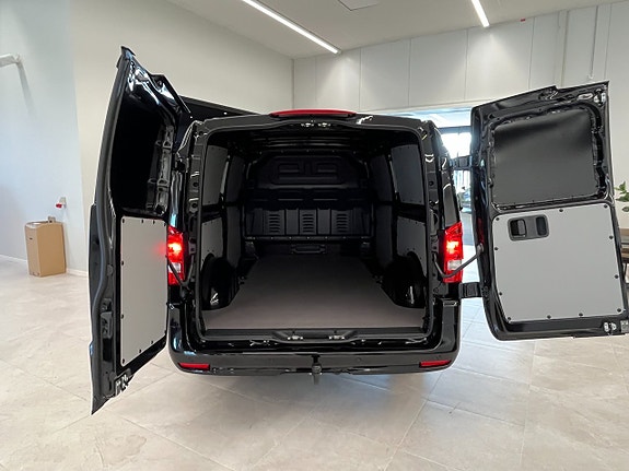 Mercedes-Benz Vito 116 9 of 18