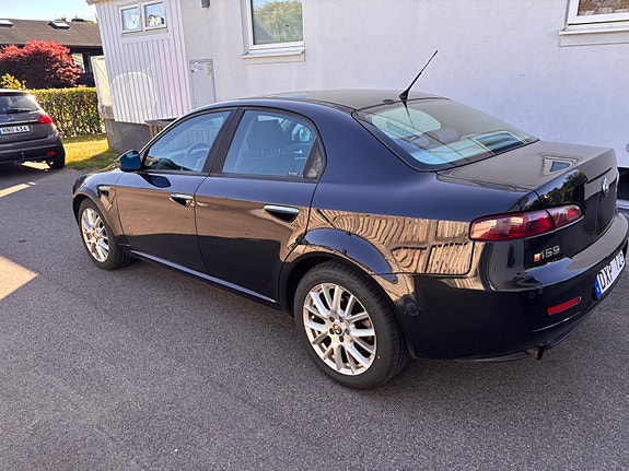 Alfa Romeo 159 7 of 11