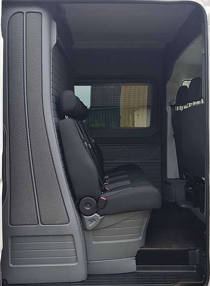 Volkswagen Crafter 10 of 25
