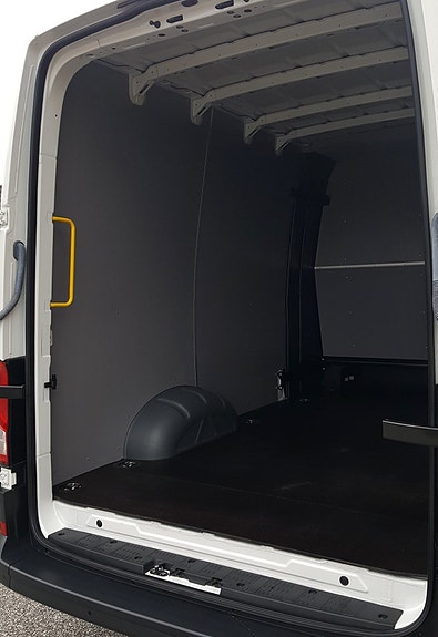 Volkswagen Crafter 12 of 25