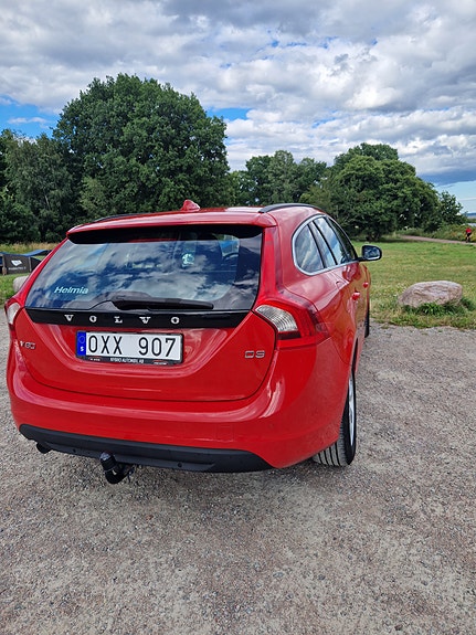 Volvo V60 9 of 24
