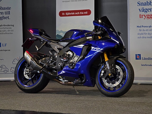 Yamaha YZF-R1 Akrapovic helsystem/Ny Servad/Kolfiber/ 3 of 27