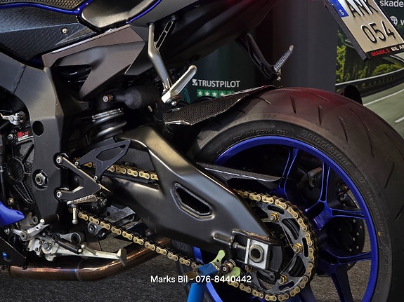 Yamaha YZF-R1 Akrapovic helsystem/Ny Servad/Kolfiber/ 14 of 27