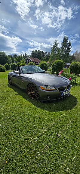 BMW Z4 19 of 19