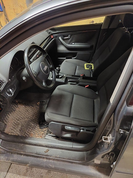 Audi A4 5 of 7