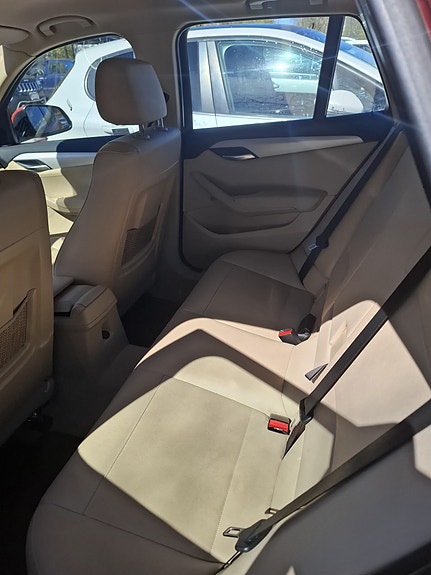 BMW X1 5 of 5