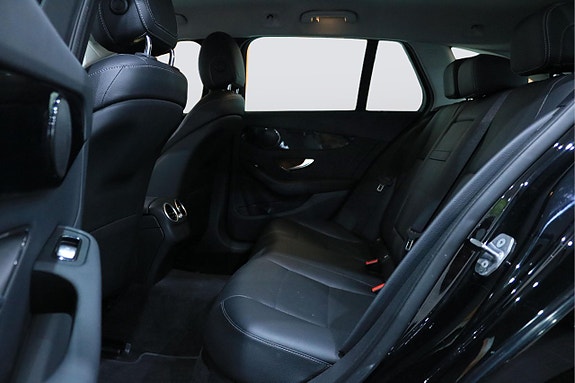 Mercedes-Benz C200 6 of 30