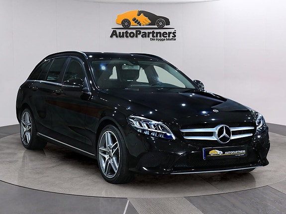 Mercedes-Benz C200 3 of 30