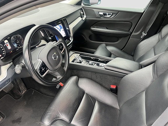 Volvo V60 9 of 21