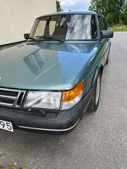 Saab 900 7 of 22