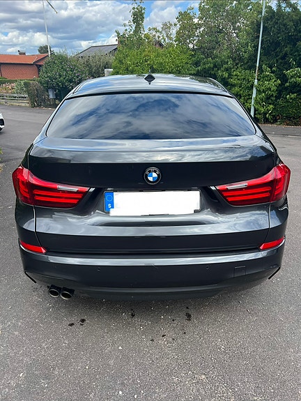 BMW 530d 4 of 6