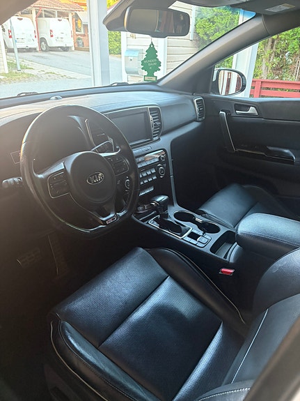 Kia Sportage 5 of 8