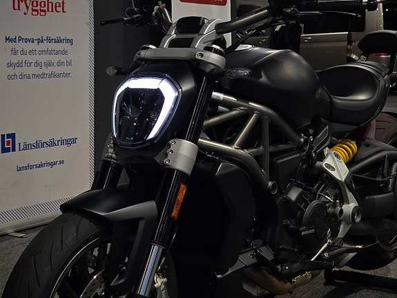 Ducati Xdiavel 190mil/Ny Servad/Termignoni helsystem/Ny besiktigad 15 of 25
