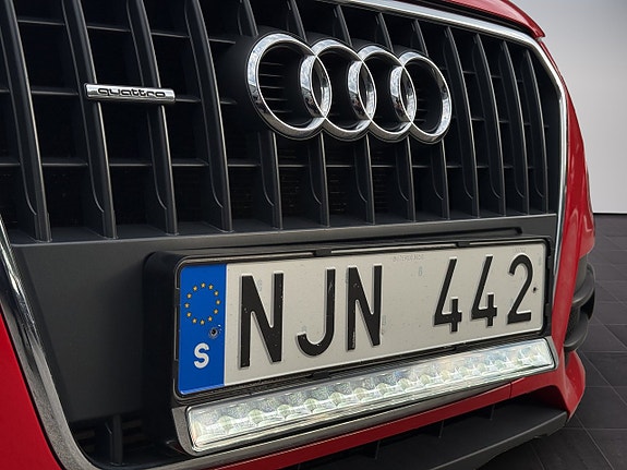 Audi Q3 23 of 30