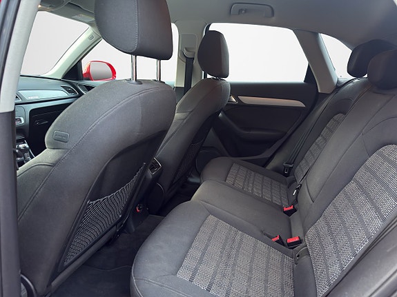 Audi Q3 18 of 30