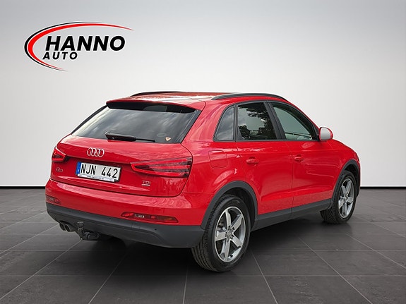 Audi Q3 6 of 30