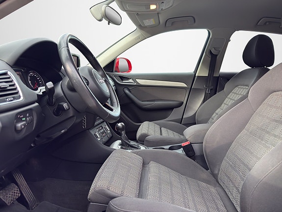 Audi Q3 14 of 30