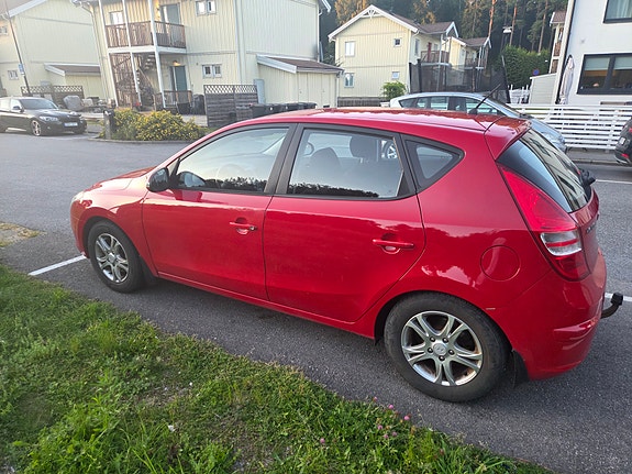 Hyundai i30 4 of 5