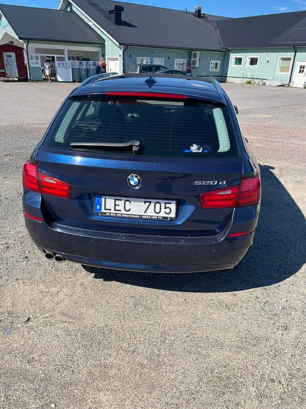 BMW 520d 4 of 13