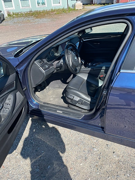 BMW 520d 6 of 13