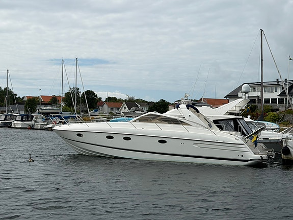 Princess V42 3 of 12