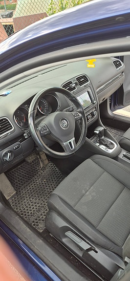 Volkswagen Golf VI 2 of 6