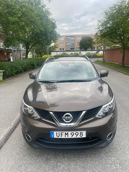 Nissan Qashqai 2 of 4