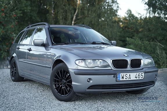 BMW 318i 3 of 17