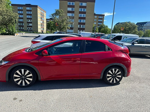 Honda Civic 3 of 9