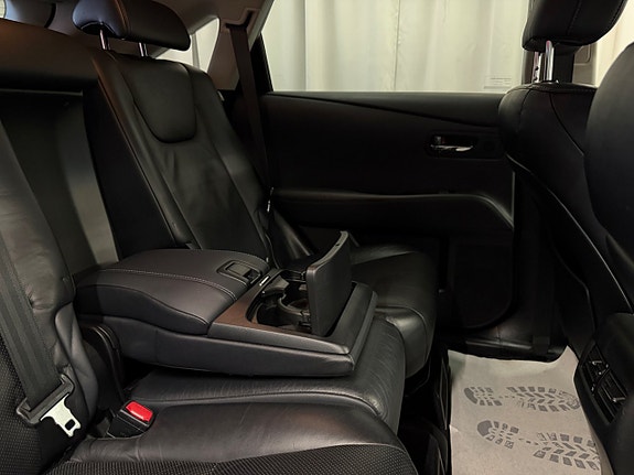 Lexus RX450h 19 of 30