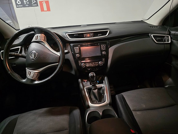 Nissan Qashqai 3 of 9
