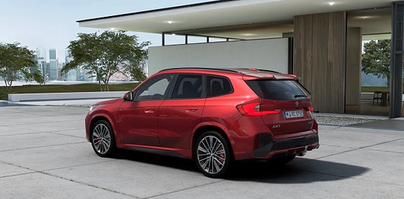 BMW iX1 2 of 3