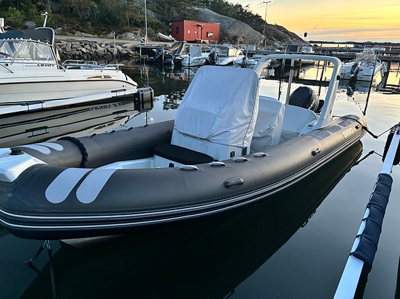 Brig Eagle 650 2 of 5
