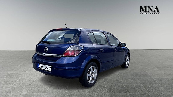 Opel Astra 5 of 15