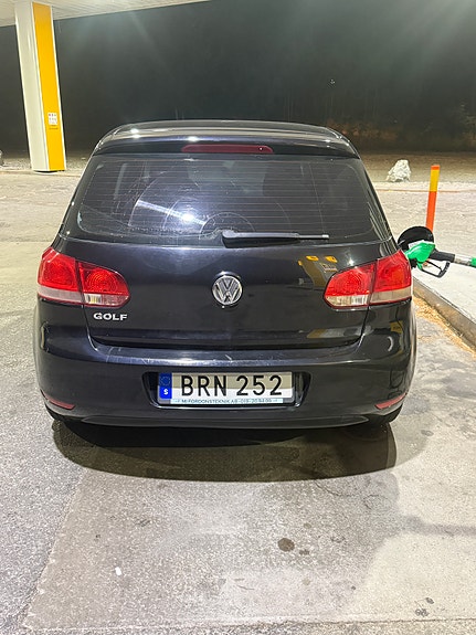 Volkswagen Golf VI 4 of 10