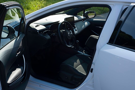 Toyota Corolla 10 of 29