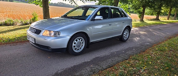 Audi A3 2 of 17